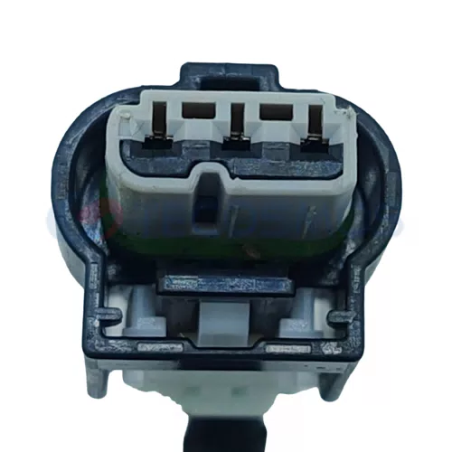 Auto Part Automotive Socket Cable Harness Plug Shell Socket Connector Suitable for Automotive 3-Pin Female 6189-7459